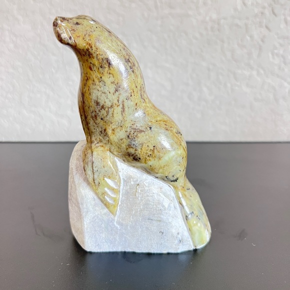 Vintage seal Inuit Soapstone Carving - Artist Signed